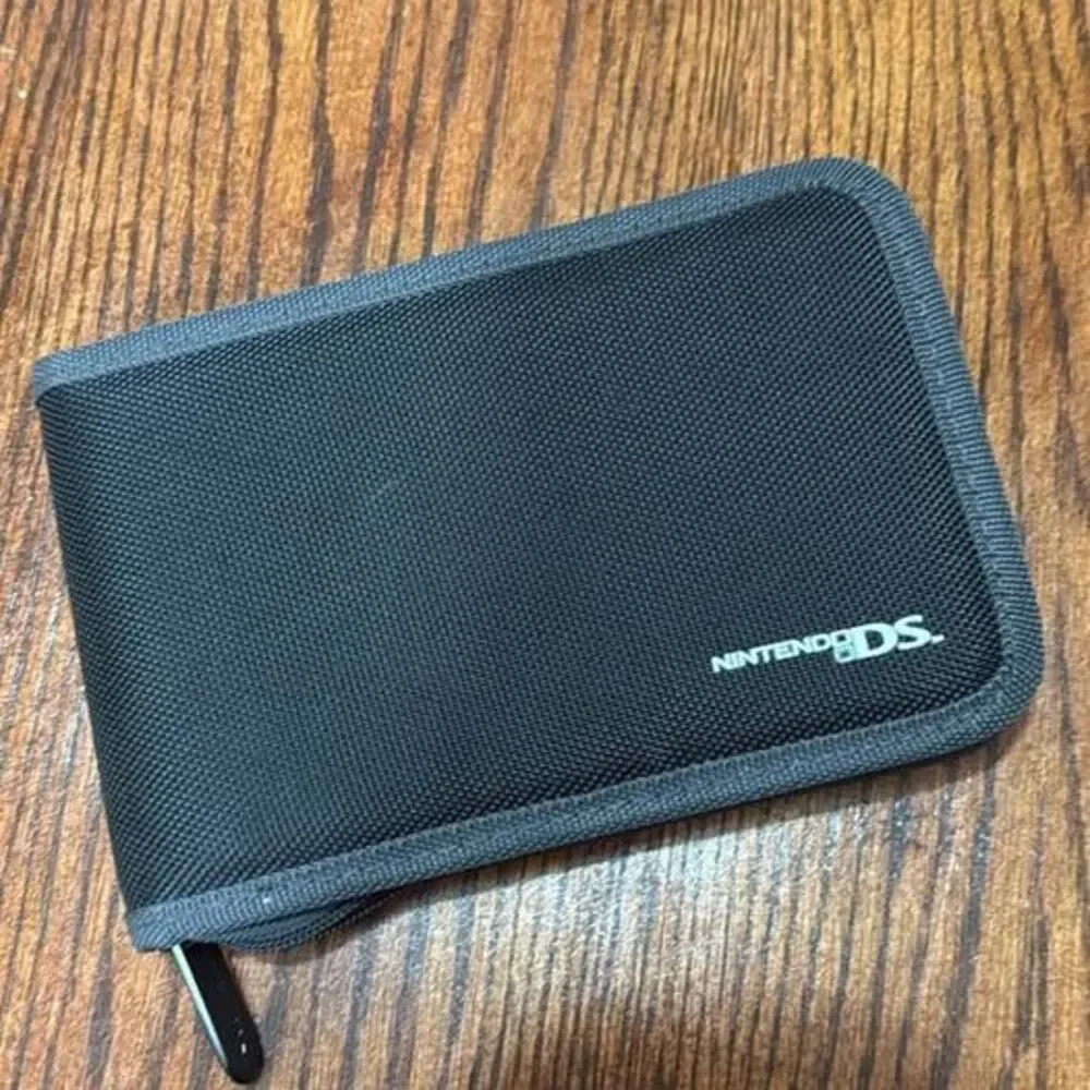 Nintendo DS Carry Case